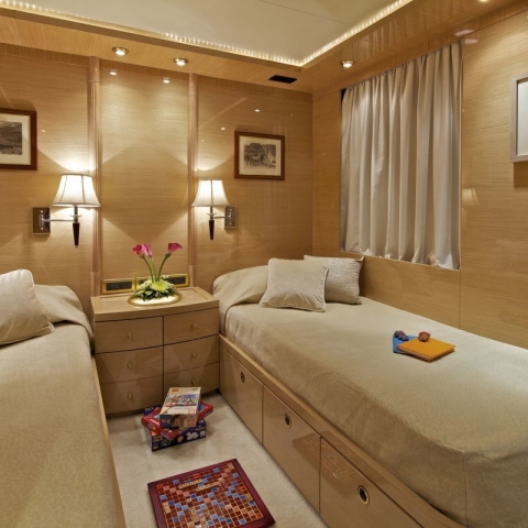 charters_in_greece_orion_twin_cabin_2-min.jpg