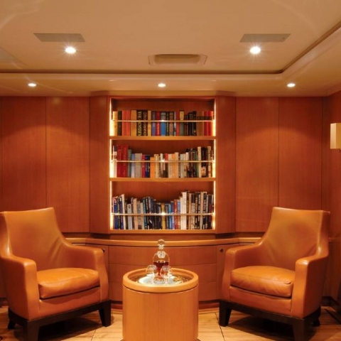 charters_in_greece_aristarchos_-_lounge.jpg
