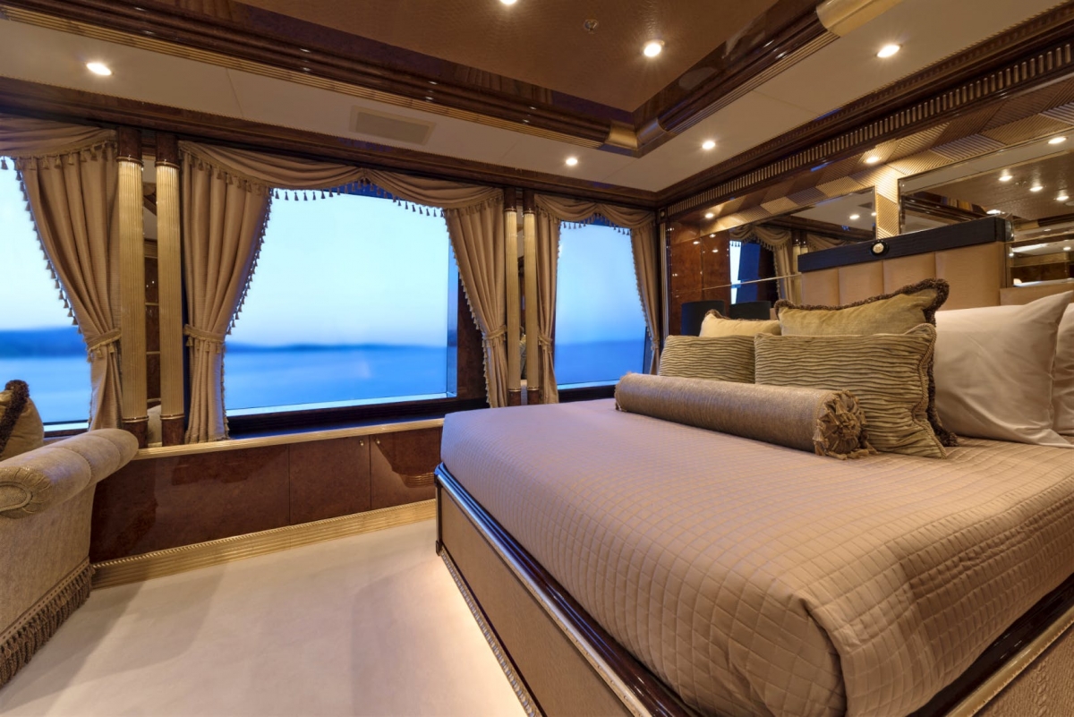 charters_in_mediterranean_lumiere_ii_-_double_room.jpg
