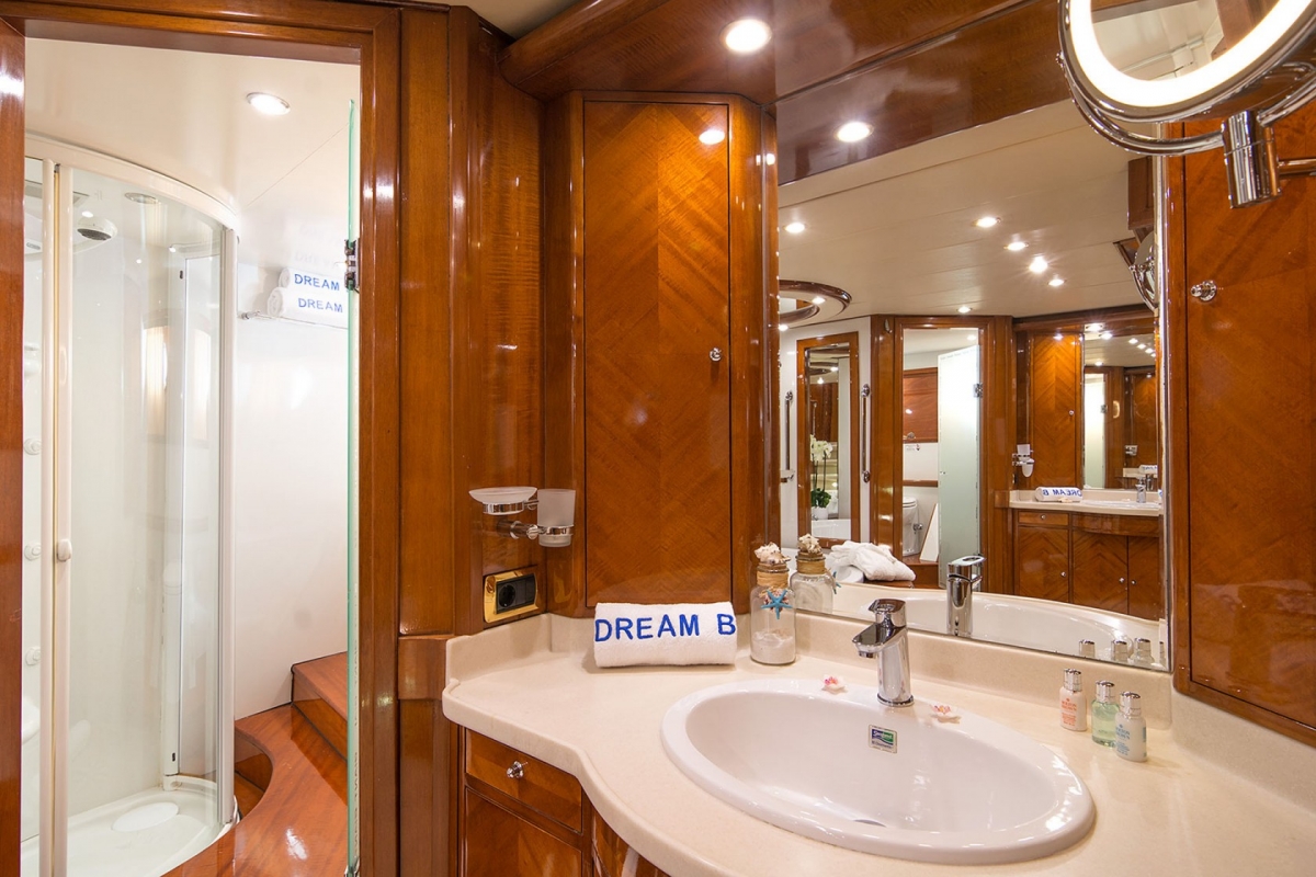 dream-b-en_suite.jpg