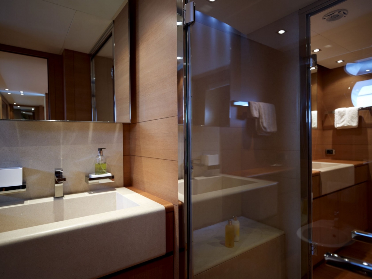 feligo_-_master_en_suite.jpg