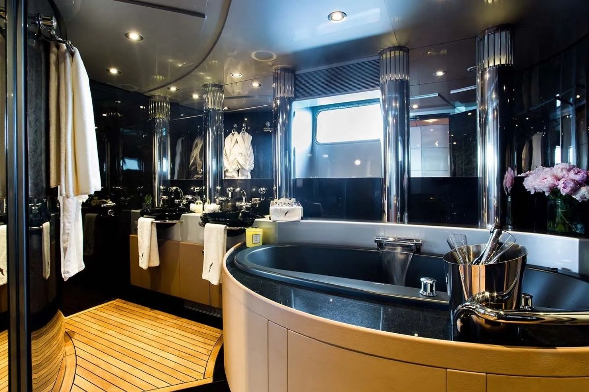 luxury-master-bathroom-pandion.jpg