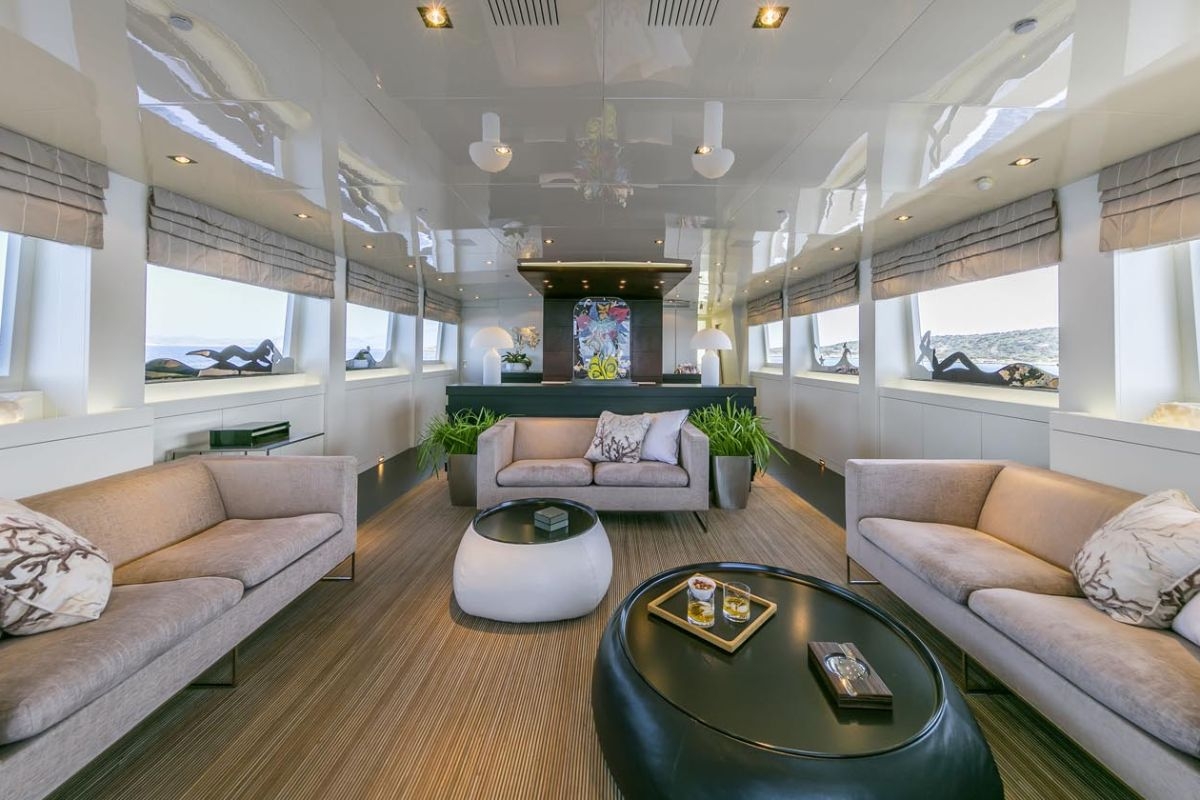 xanax-yacht-03.jpg