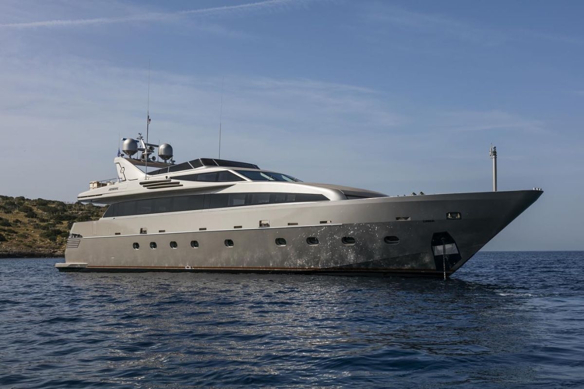 xanax-yacht-13.jpg